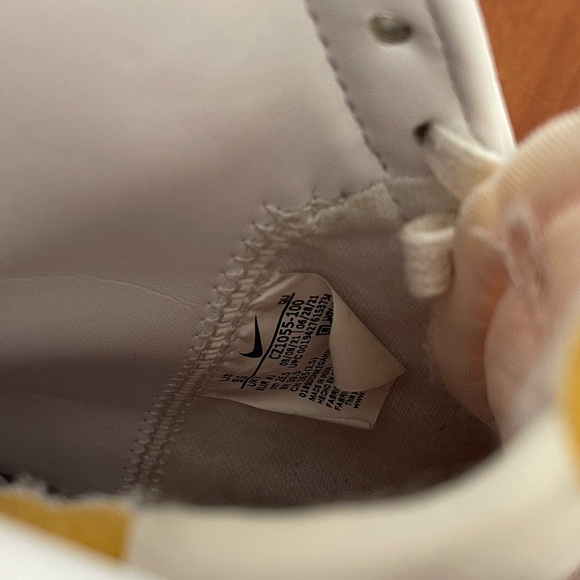 Nike Hightop Blazers - Picture 4 of 6